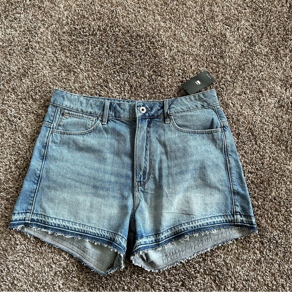 Arc High Waisted BF Short - Picture 1 of 7
